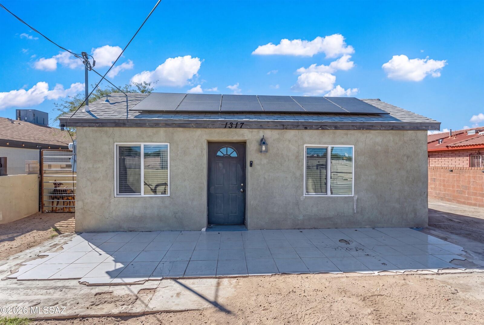Property Photo:  1317 S 11th Avenue  AZ 85713 