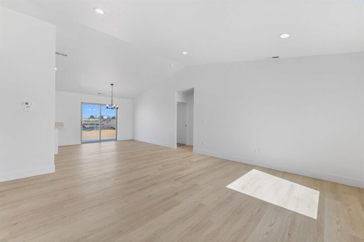 Property Photo: 4138 Road 104 WA 99301