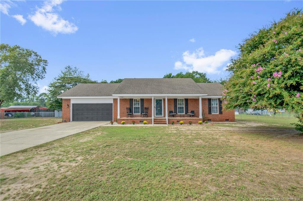 Property Photo:  327 Grape Arbor Drive  NC 28312 