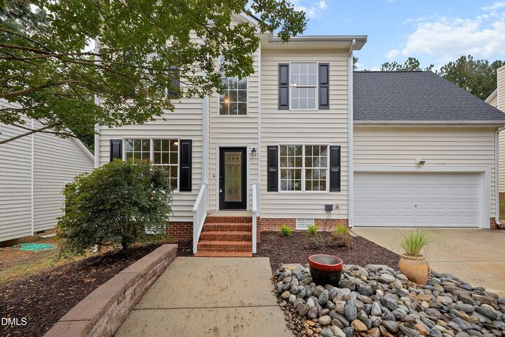 Property Photo:  711 Midsummer Lane  NC 27502 