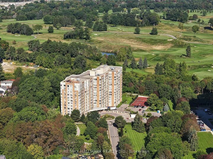 Property Photo:  1485 Lakeshore Road E 903  ON L5E 3G2 