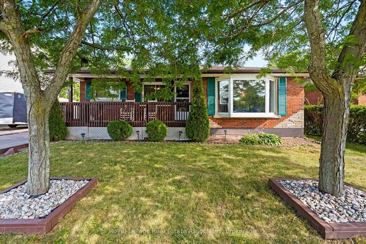 Property Photo:  29 Trufal Avenue  ON L3C 2A5 