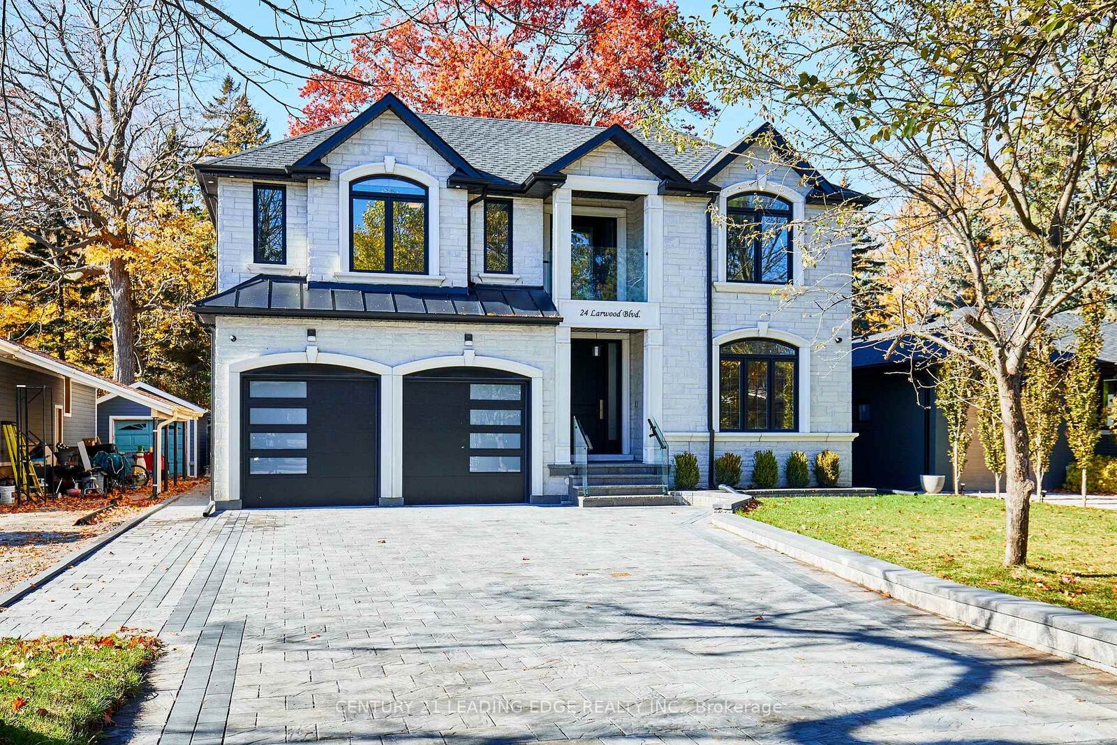 Property Photo: 24 Larwood Boulevard ON M1M 2M5