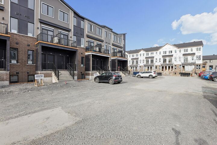 Property Photo:  808 Utopie Private  ON K1W 0Y4 