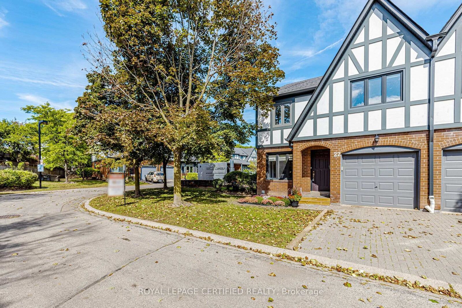 Property Photo:  3050 Orleans Road 22  ON L5L 5P7 
