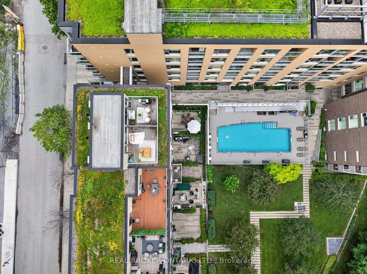 Property Photo:  300 B Lett Street 317  ON K1R 0A8 