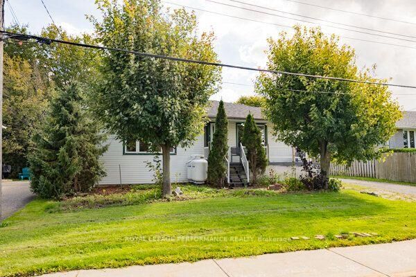 Property Photo:  12 Sabourin Street  ON K0C 2B0 