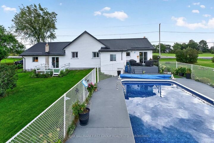 Property Photo:  907 Millhaven Road  ON K0H 2H0 