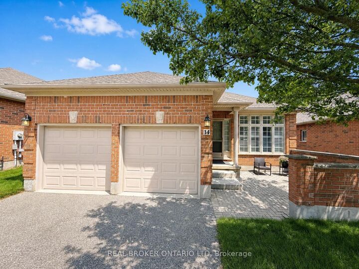 Property Photo:  18 Cadeau Terrace 14  ON N6K 4Z1 
