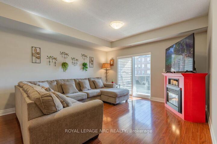 Property Photo:  8111 Forest Glen Drive 220  ON L2H 2Y7 