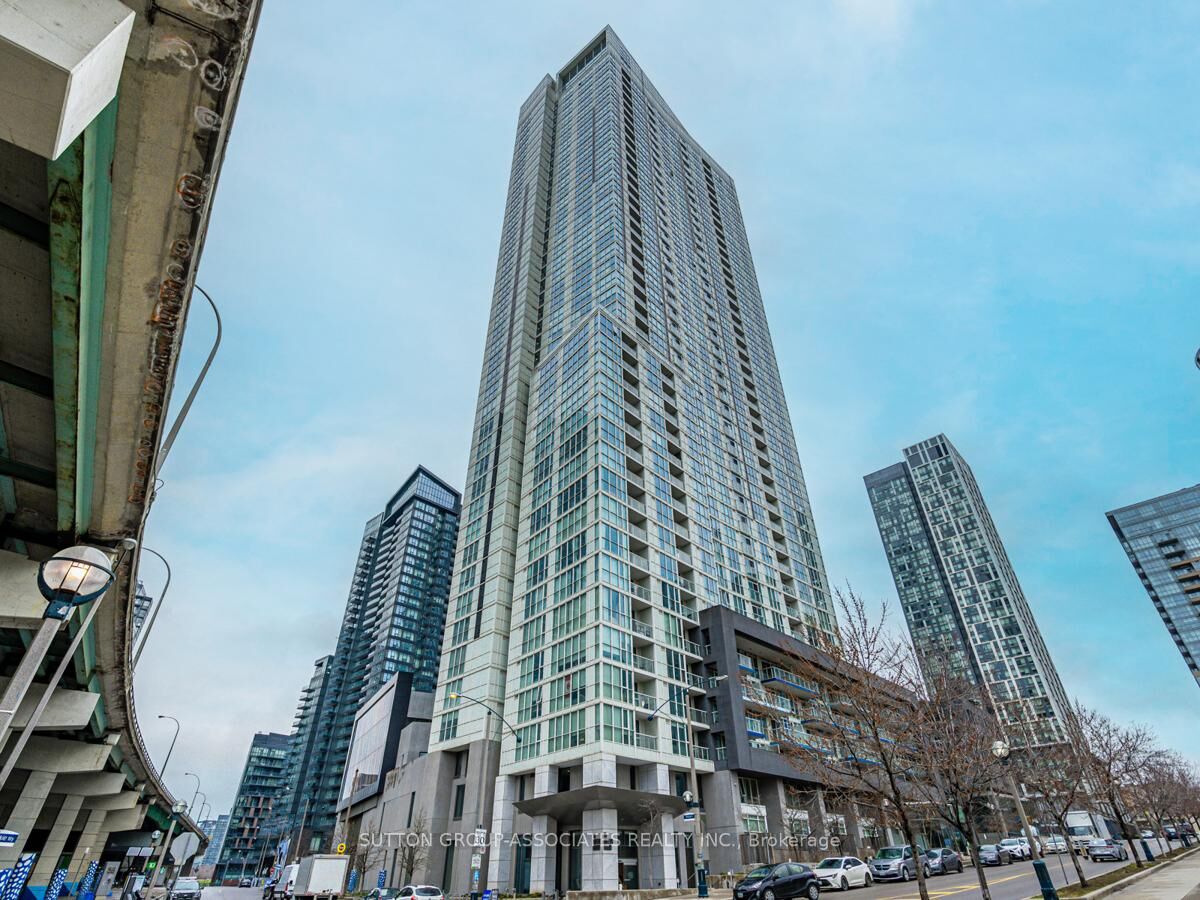 Photo de la propriété:  75 Queens Wharf Road 2808  ON M5V 0J8 