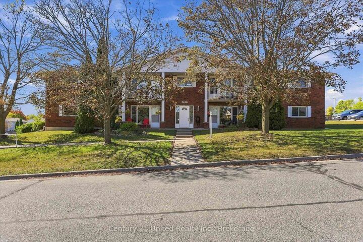 Property Photo:  2406 Mountland Drive 202  ON K9K 2E1 
