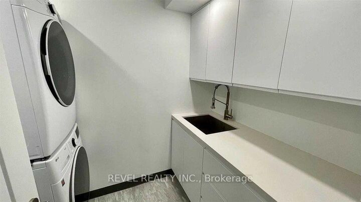 Property Photo:  48 Lansdowne Avenue B  ON M6K 2V8 