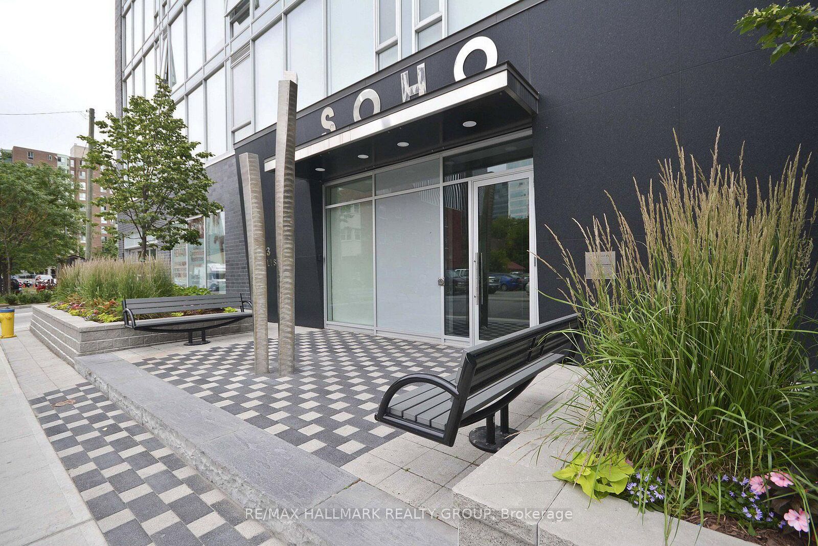 Property Photo:  300 Lisgar Street 201  ON K2P 0E2 