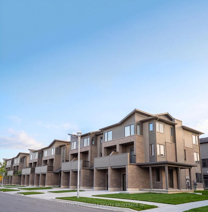 Property Photo: 1870 Evans Boulevard 44 ON N6M 0N5