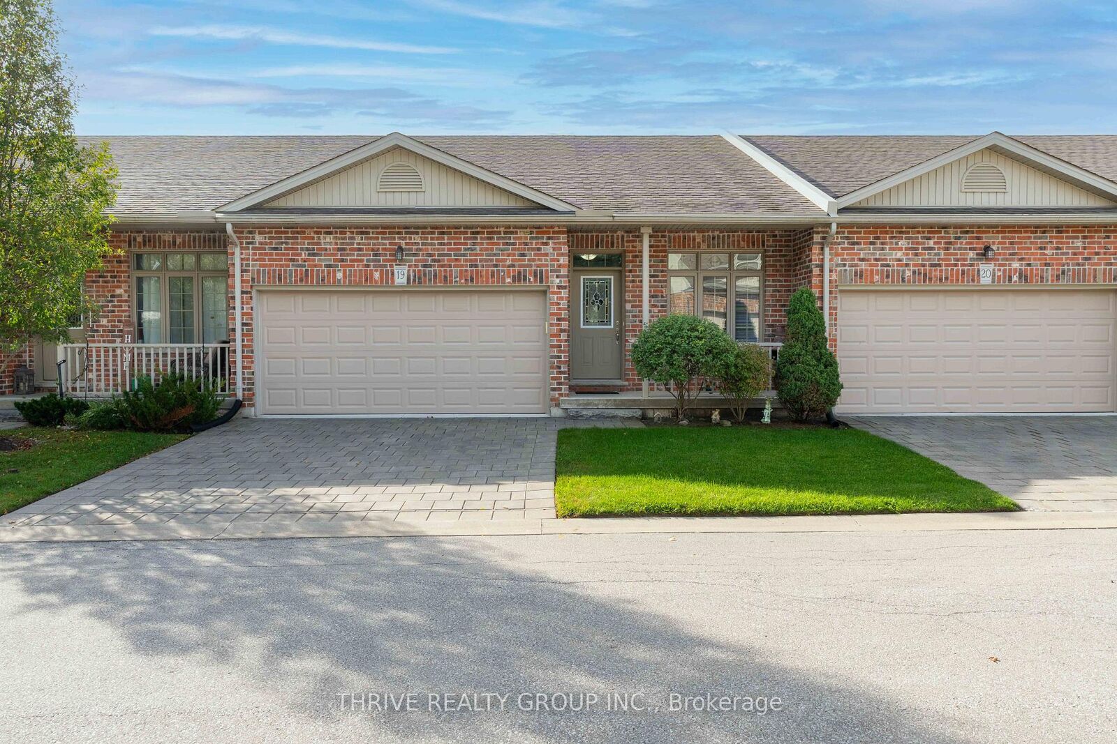 Property Photo: 220 Walnut Street ON N0M 2J0