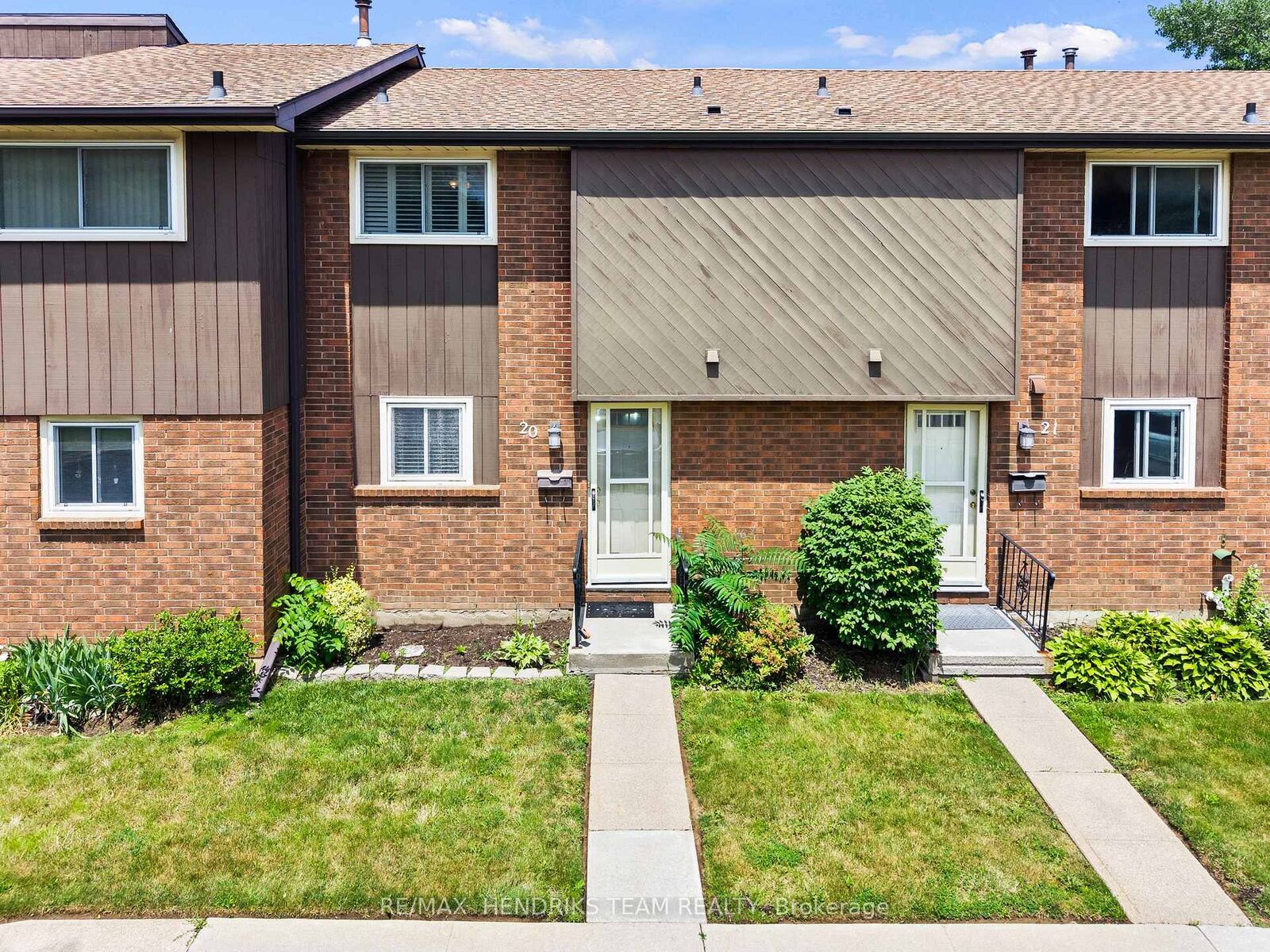 Property Photo:  64 Forster Street 20  ON L2N 6T5 