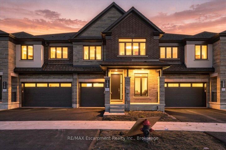 Property Photo:  108 Valley Trail Place  ON L8B 2A2 
