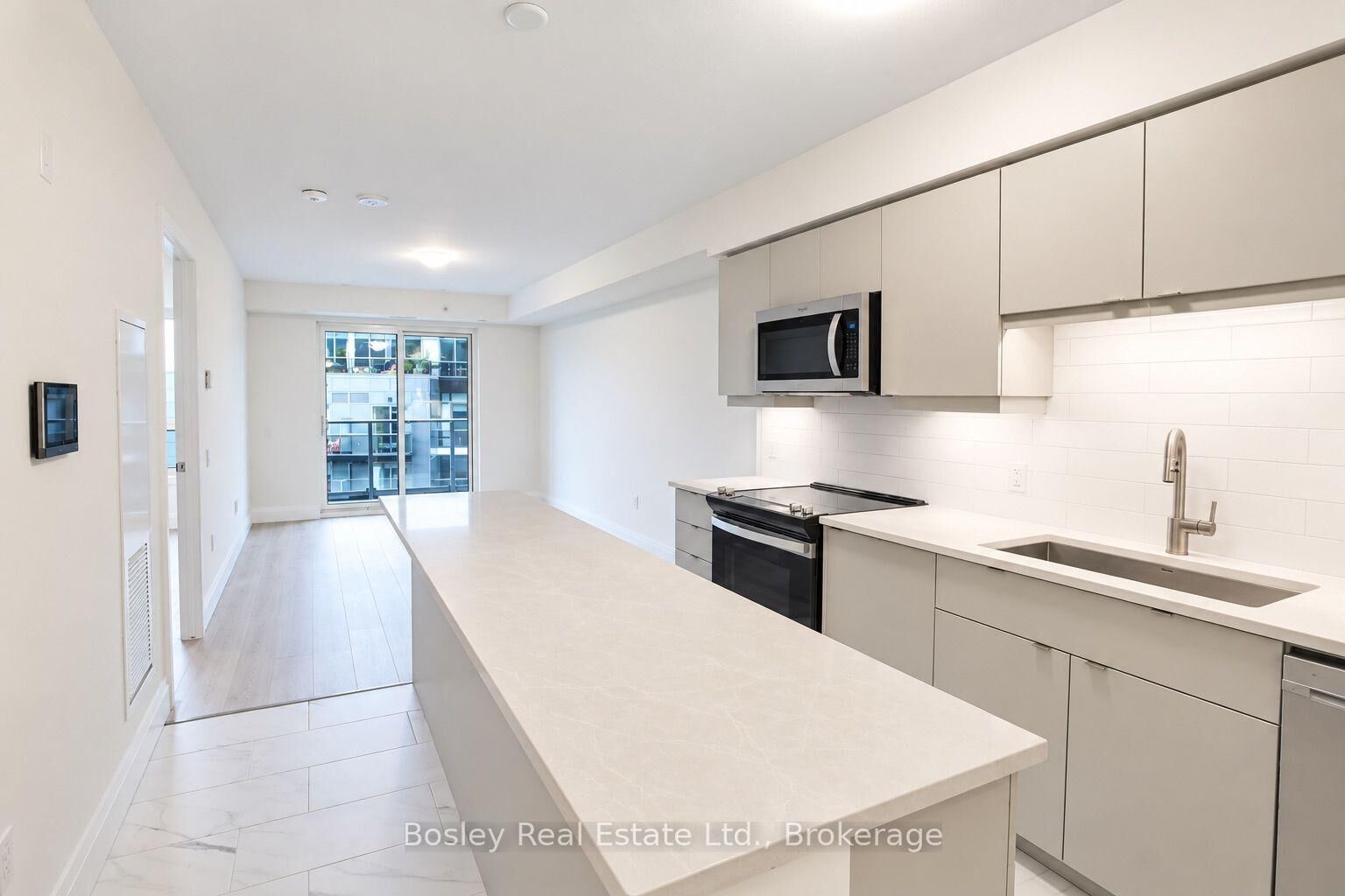 Property Photo:  93 Arthur Street S 1008  ON N1E 0T3 