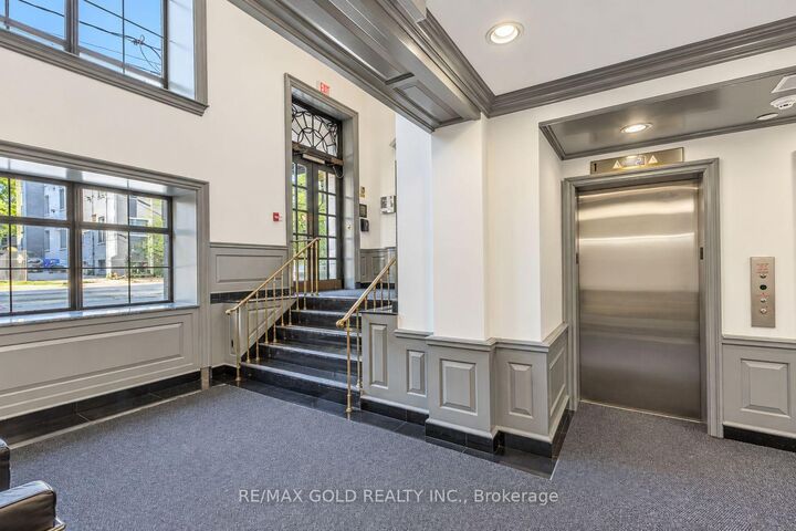 Property Photo:  781 King Street W 503  ON M5V 1N4 