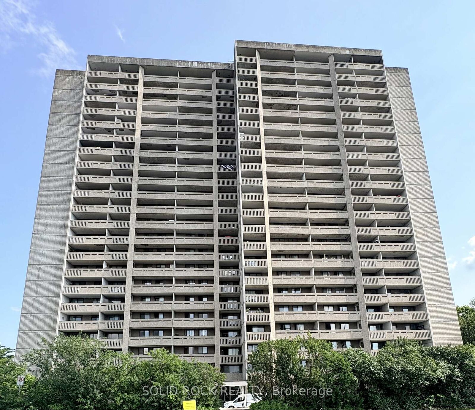 Property Photo:  415 Greenview Avenue N 309  ON K2B 8G5 