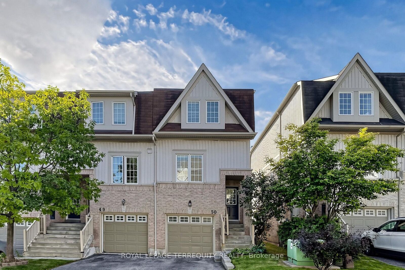 Photo de la propriété: 735 Sheppard Avenue 50 ON L1V 7K5