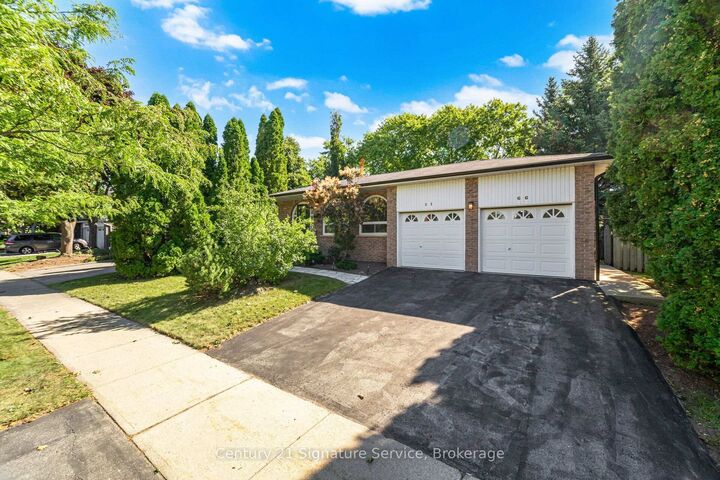 Property Photo:  1166 Grand Boulevard  ON L6H 2V1 