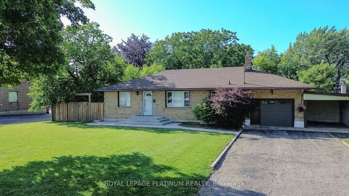 Photo de la propriété:  6 Varadi Avenue  ON N3R 3M8 