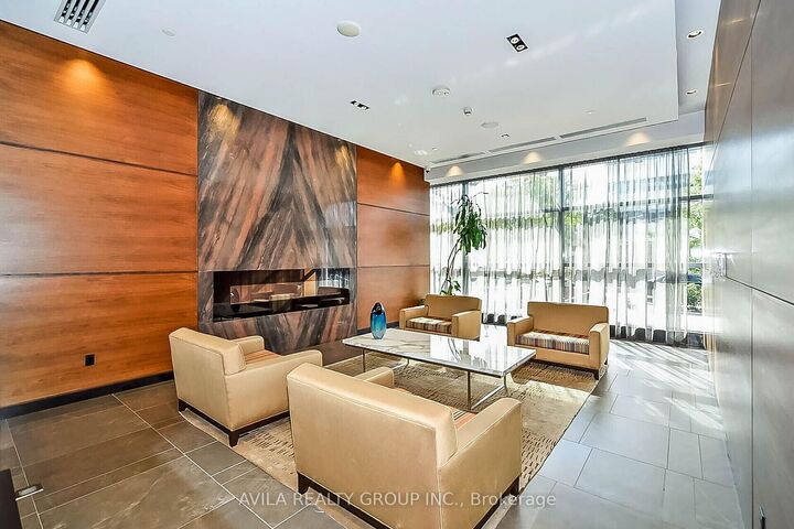 Property Photo:  2 Anndale Drive 2708  ON M2N 0G5 