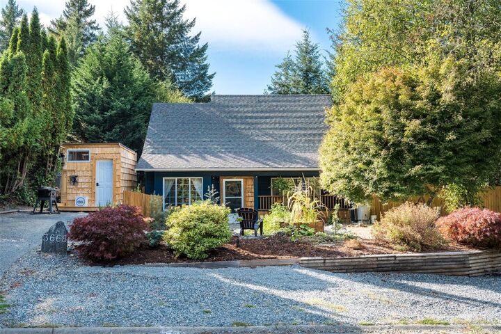 Property Photo:  3668 Princess Ave  BC V0R 1L3 