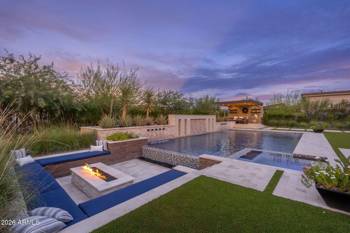 Property Photo: 8366 E Old Paint Trail AZ 85266
