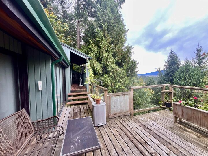 Property Photo:  12835 Gulfview Road  BC V0N 2H0 