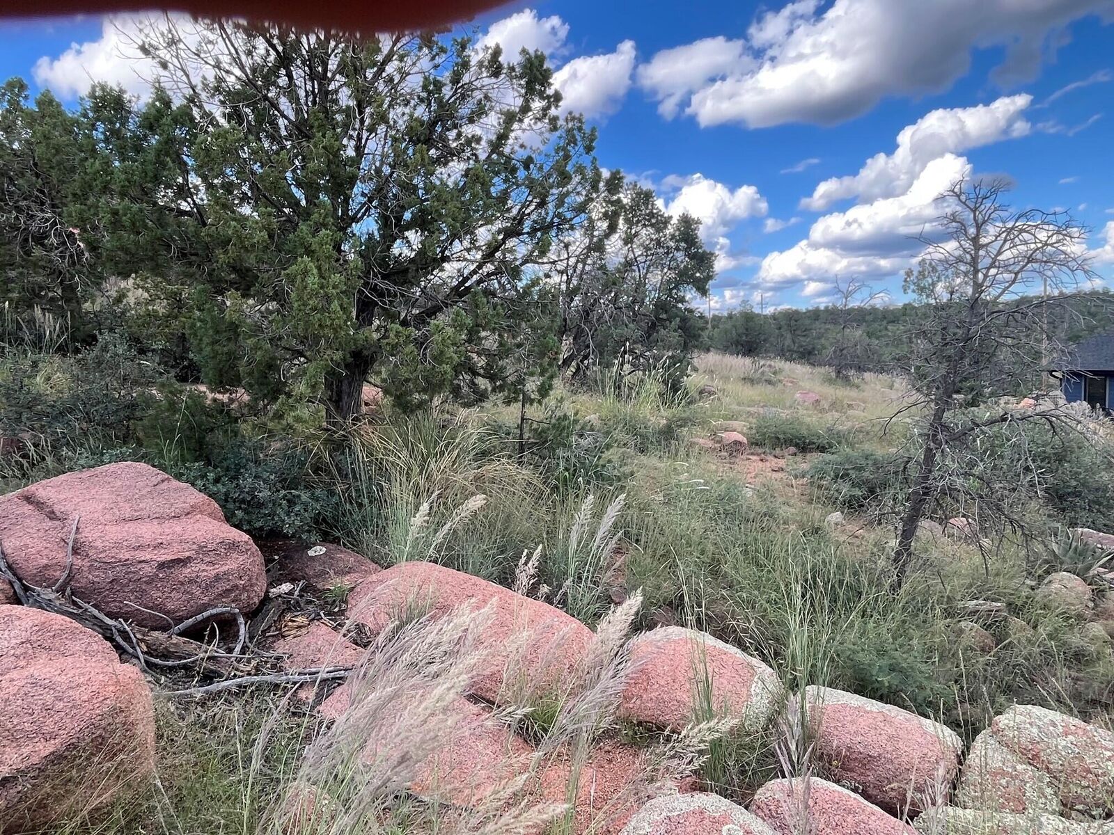 Property Photo:  521 N Peak Loop  AZ 85541 
