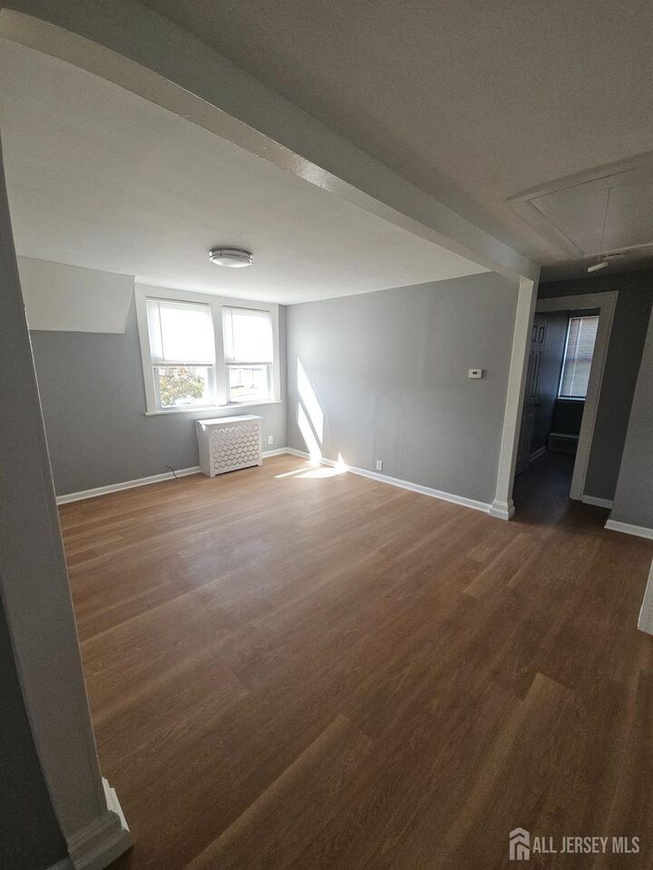 Property Photo: 582 Mereline Avenue NJ 07001