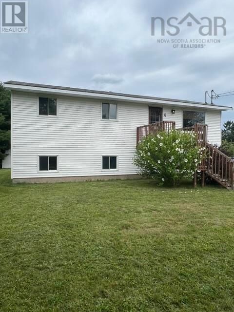 Property Photo: 6 Brook Court NS B2S 1J8