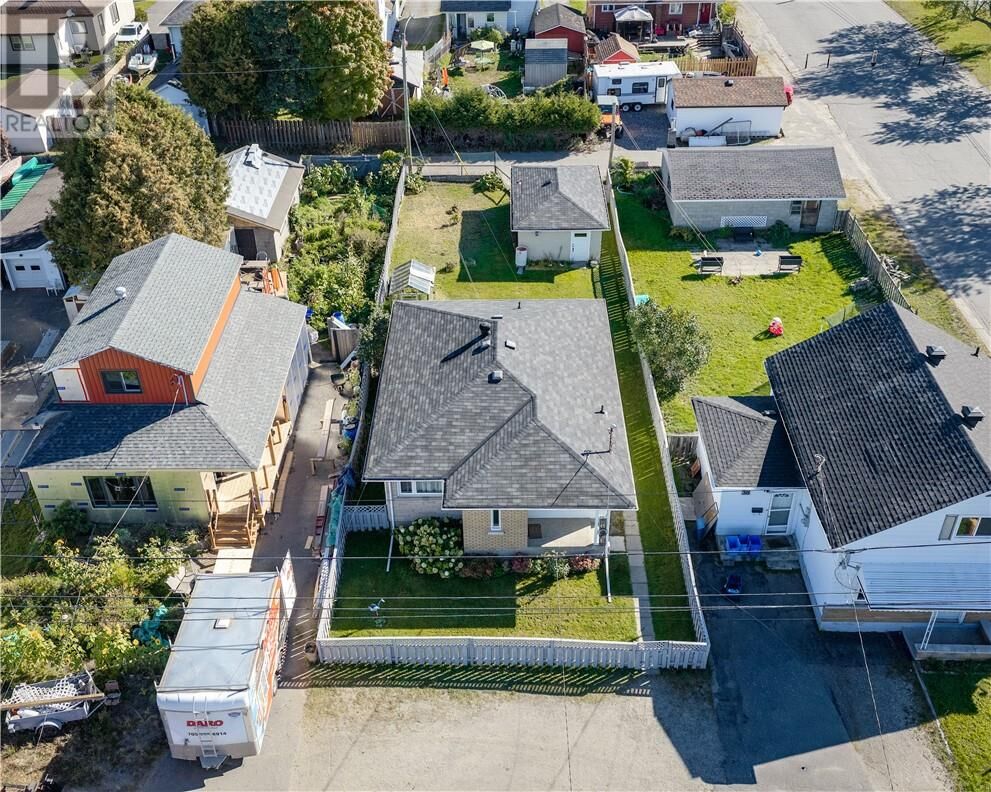 Property Photo: 36 Kelly Street ON P0M 1H0