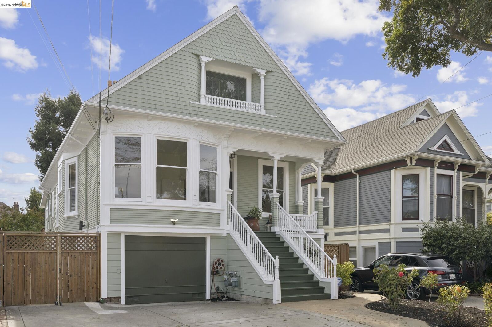 Property Photo: 2138 Pacific Ave CA 94501