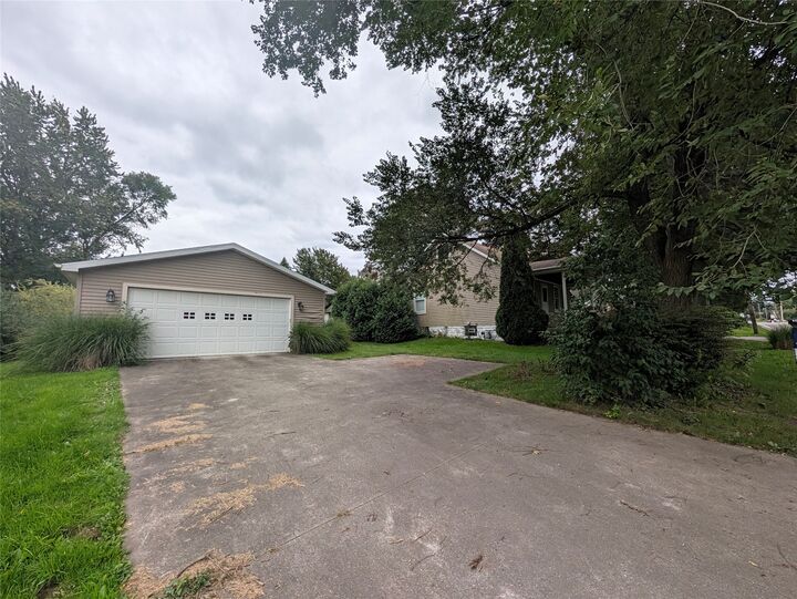 Property Photo:  2931 Nagle Road  PA 16510 