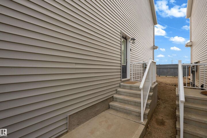 Property Photo:  7110 Keswick Drive SW 21  AB T6W 5P7 