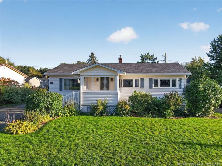 Property Photo:  22 Ashburn Avenue  NB E1B 3C7 