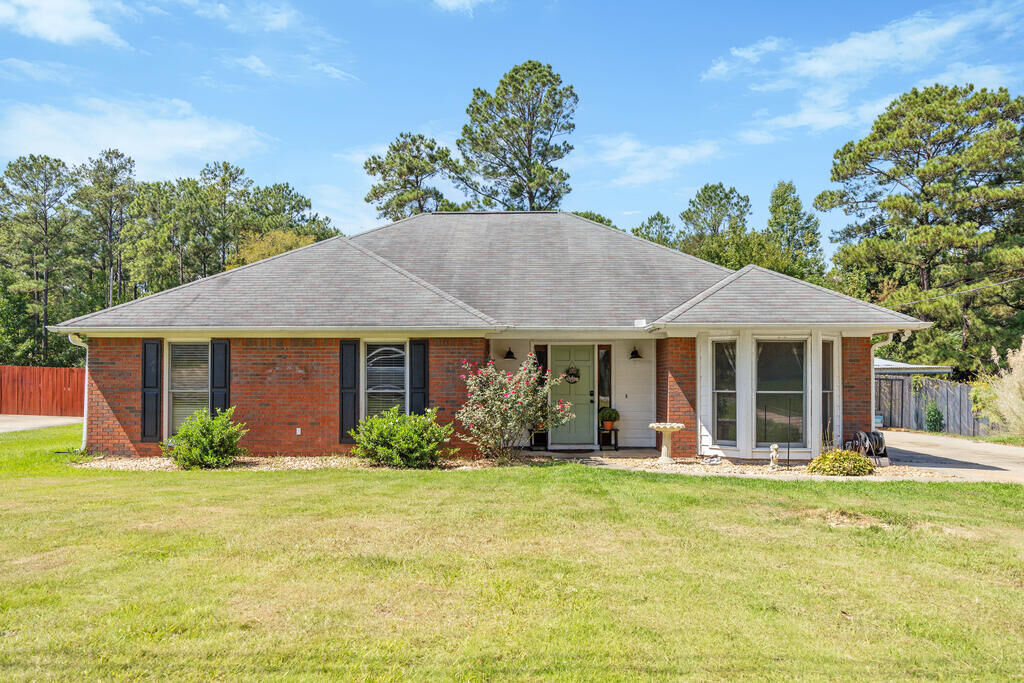 Property Photo:  416 Lee Road 0508  AL 36870 