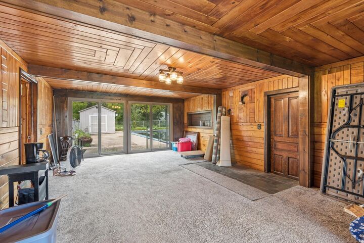 Property Photo:  180 S Mineral Springs Road  IN 46304 
