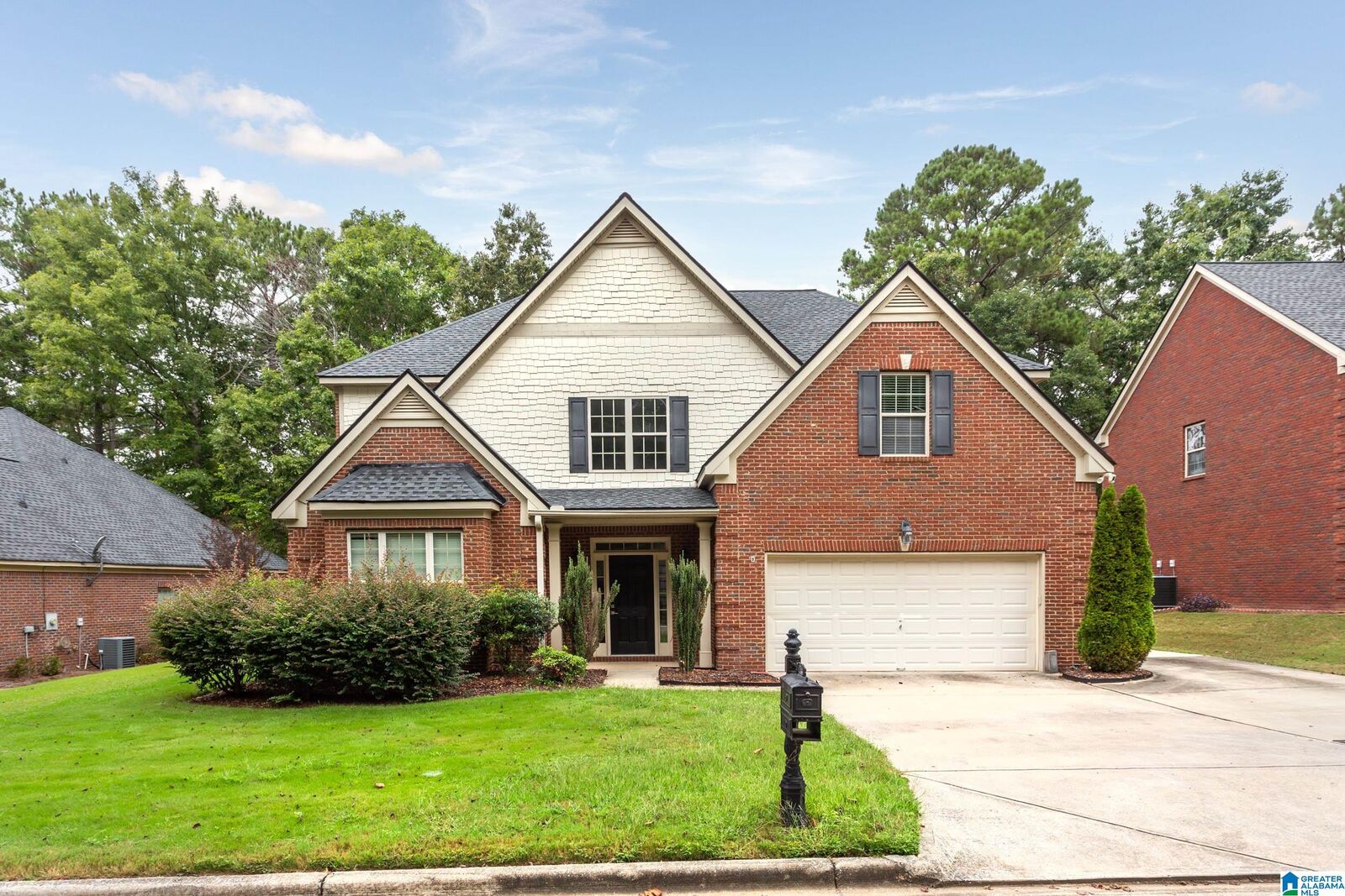 Property Photo: 823 York Imperial Trail AL 36203