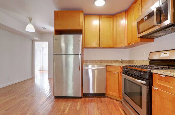Property Photo:  195 Webster Ave 2  NJ 07307 