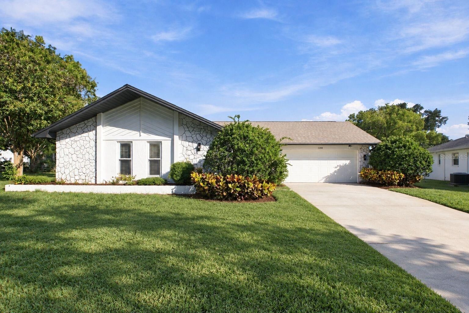 Property Photo: 3280 Skene Terrace FL 34684