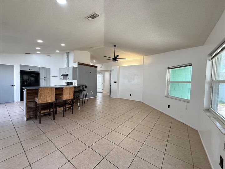 Property Photo: 9542 Sundance Court FL 32825
