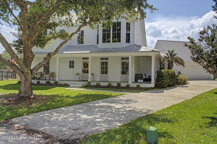 Property Photo:  215 Blue Heron Cove  MS 39576 