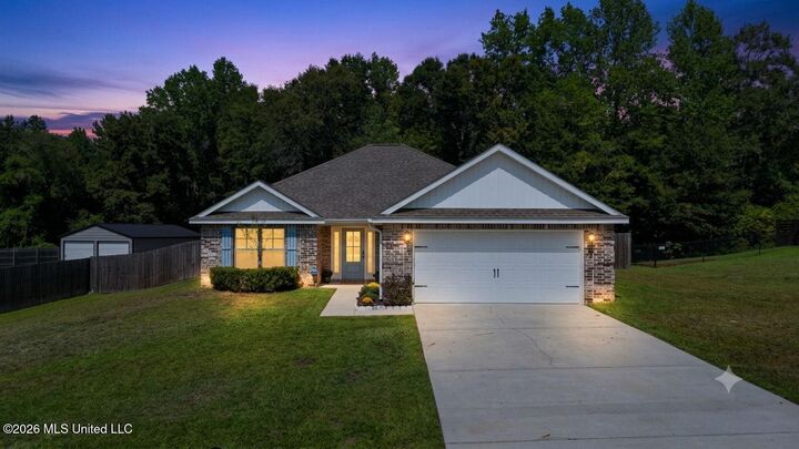 Property Photo: 20 Summit View Drive MS 39573