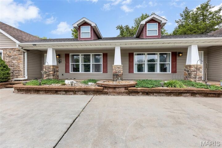 Property Photo: 130 Justus Lane MO 63369