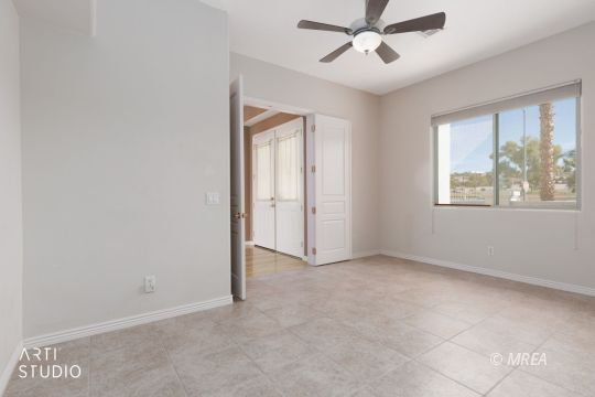 Property Photo: 475 Greens Way NV 89027